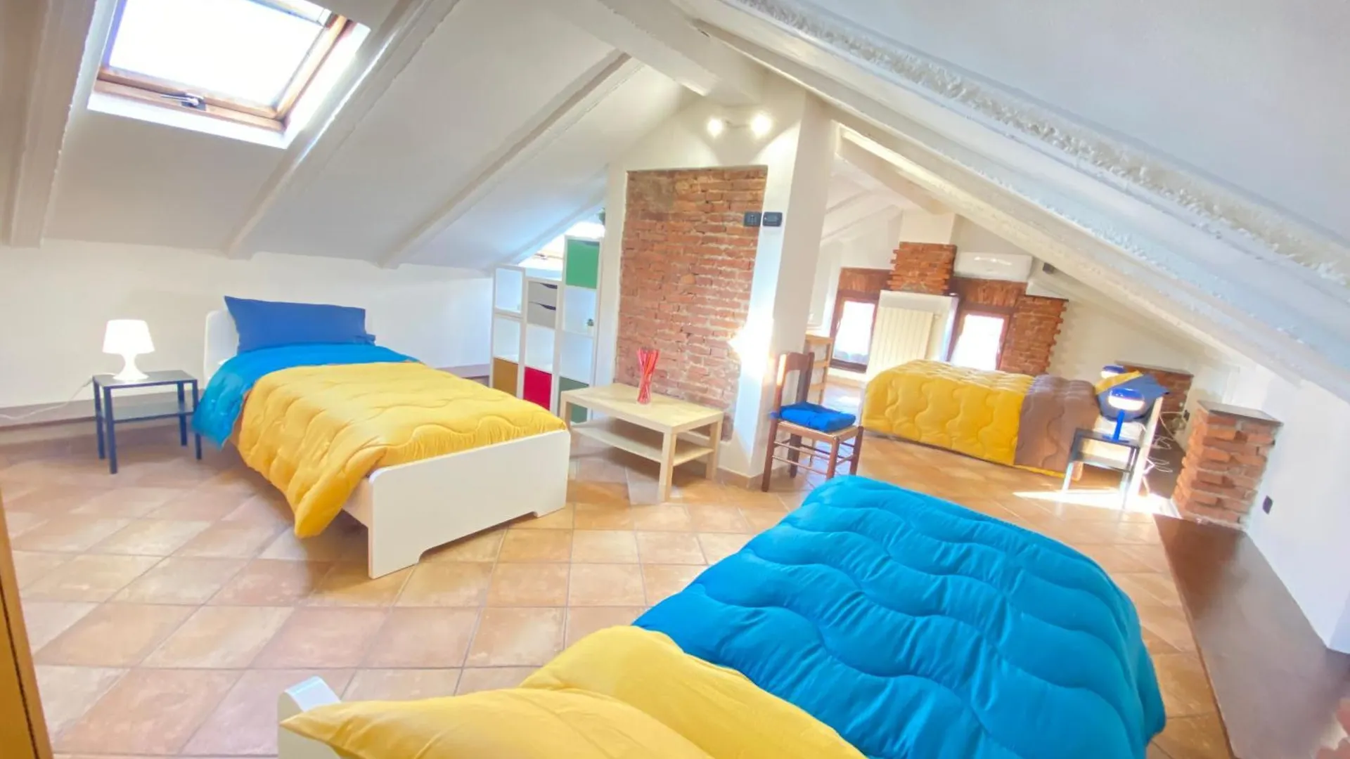 Apartment La Discografica, Graziosa Ed Elegante Per Gruppi E Famiglie, Con Parcheggio Gratuito Esterno Trezzano Rosa